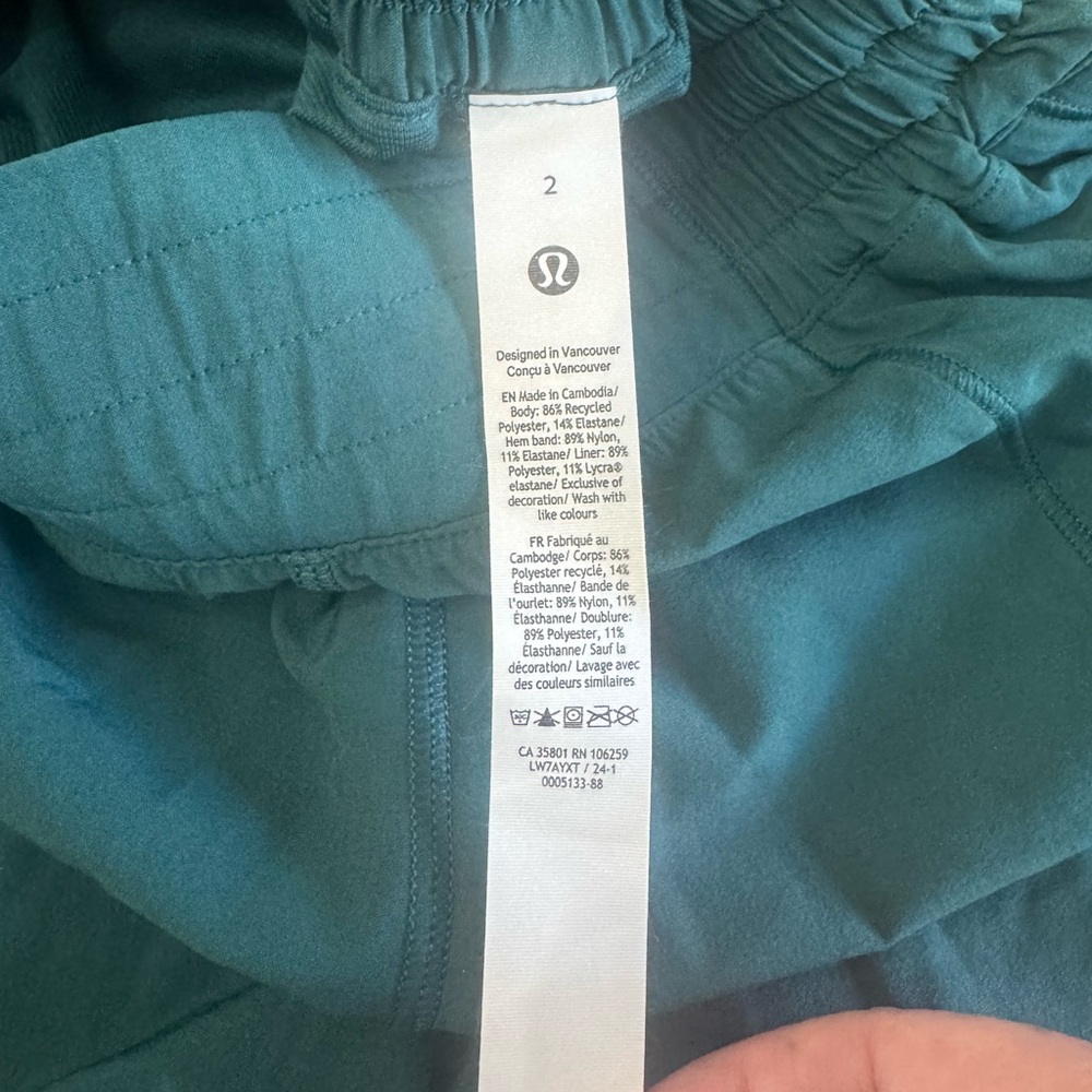 Lululemon Hotty Hot High-Rise Short 4" Storm Teal ** - Picture 9 of 9